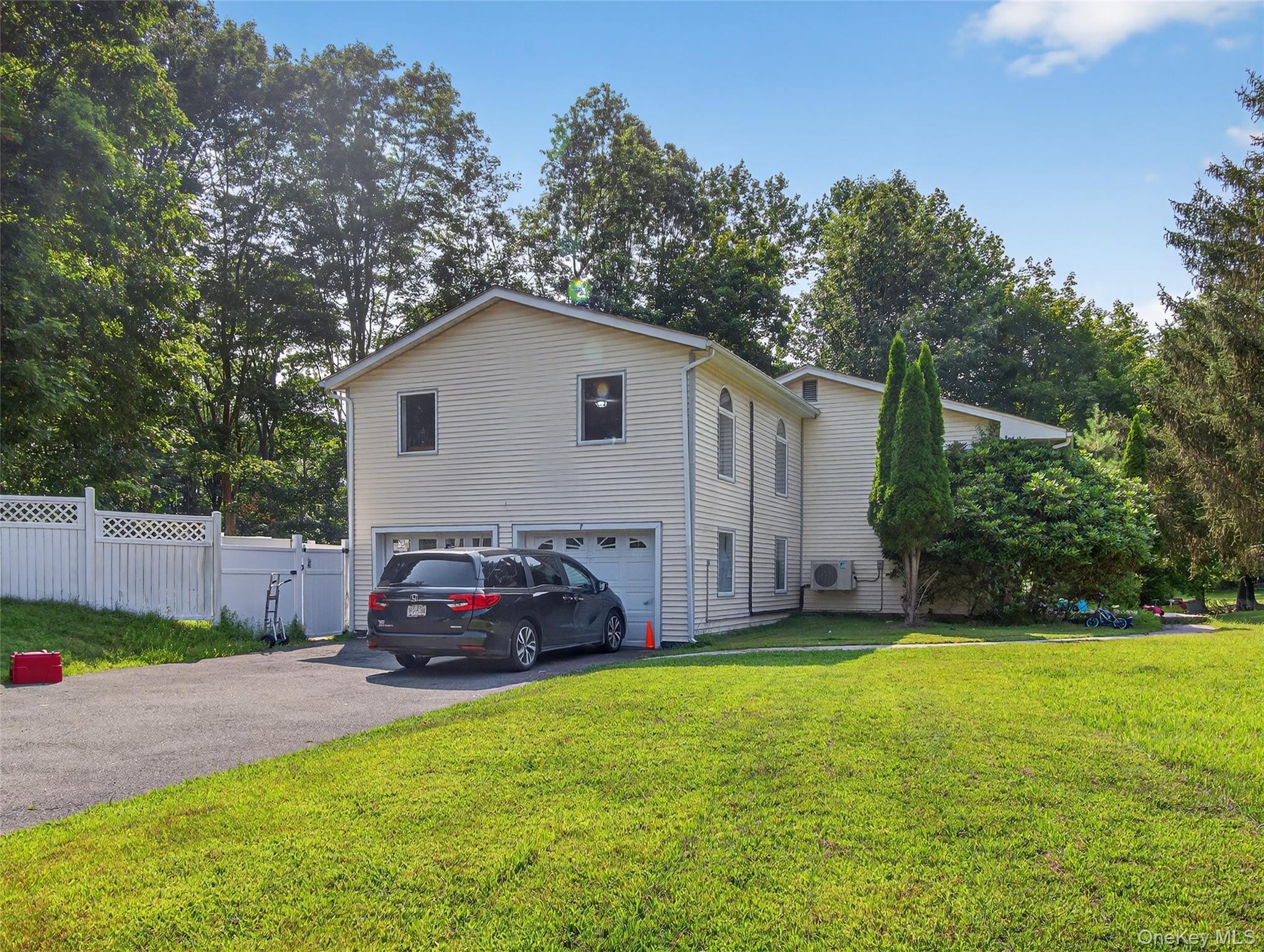 Single Family Eleanor Rockland County, NY 10952, MLS-900618-3