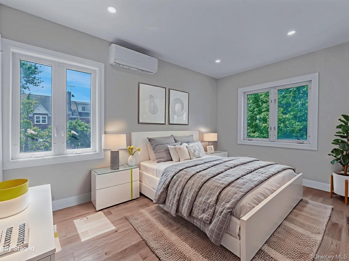 Single Family 72 Crescent  Queens, NY 11367, MLS-900621-12