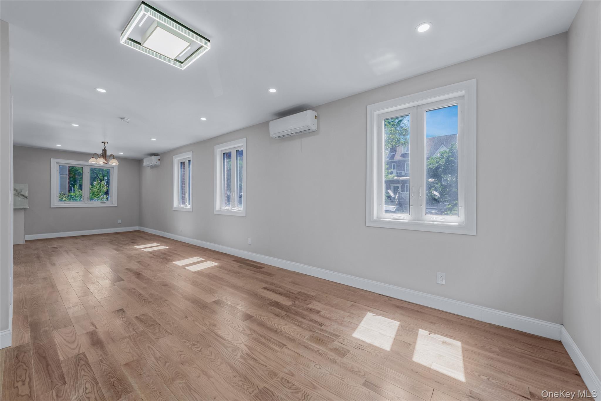 Single Family 72 Crescent  Queens, NY 11367, MLS-900621-3