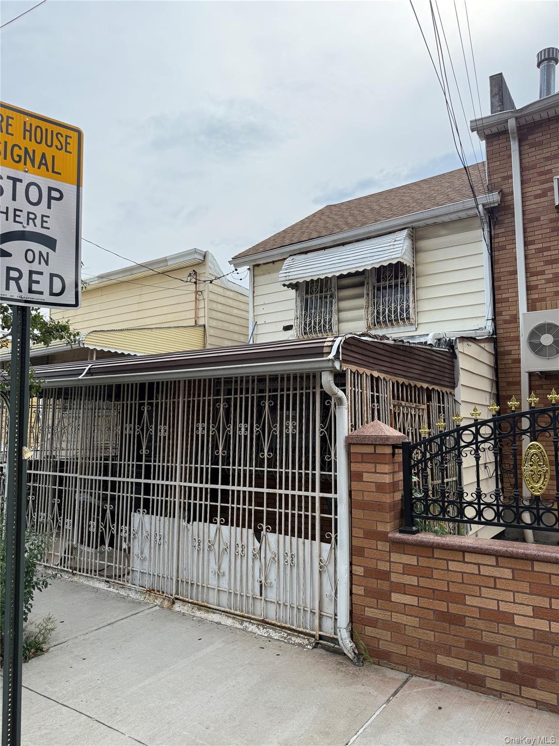 Single Family Lincoln  Brooklyn, NY 11208, MLS-900669-19