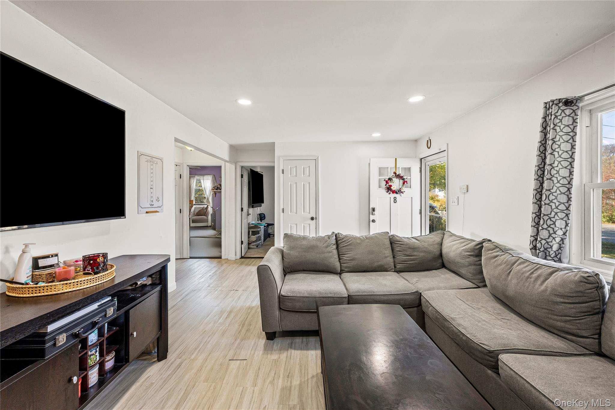 Single Family Edgewater  Suffolk County, NY 11951, MLS-900732-22