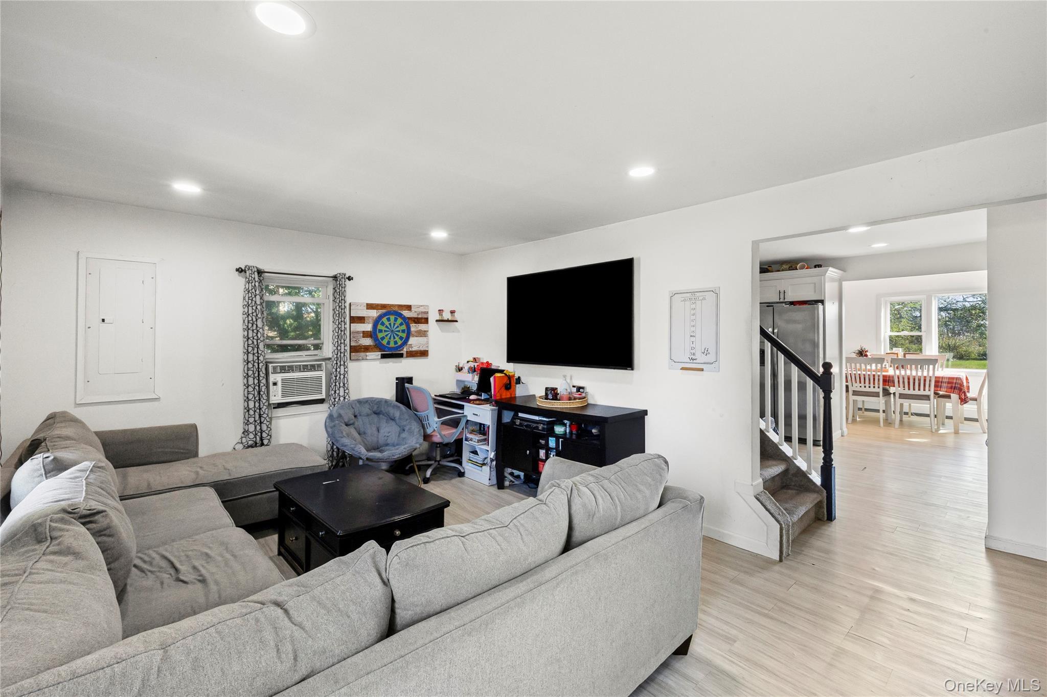 Single Family Edgewater  Suffolk County, NY 11951, MLS-900732-23