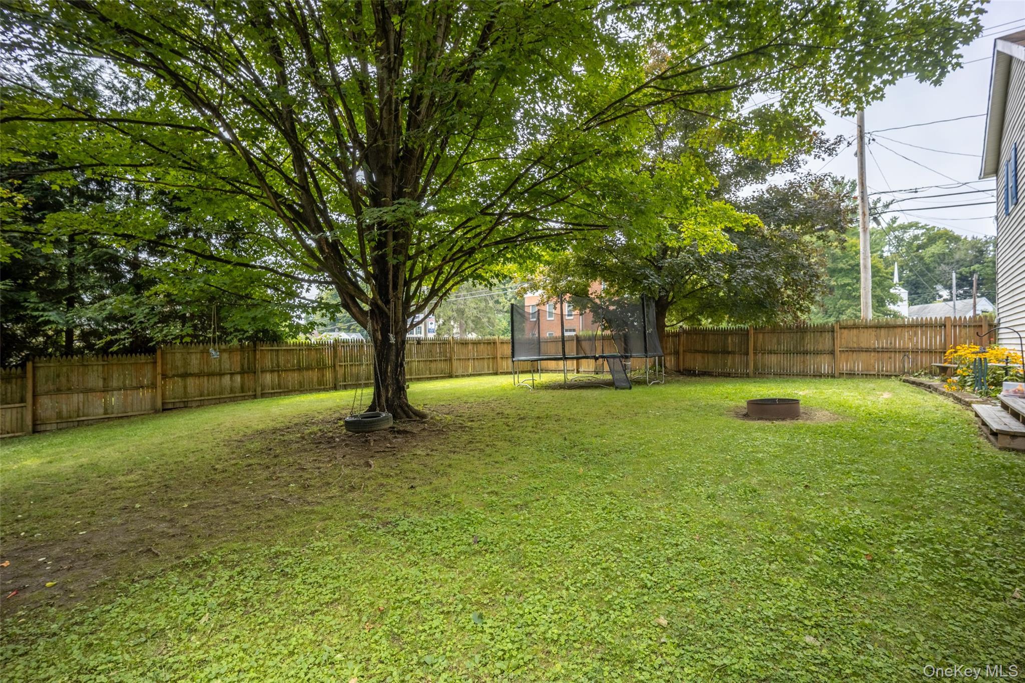 Single Family North Dutchess County, NY 12569, MLS-900734-36