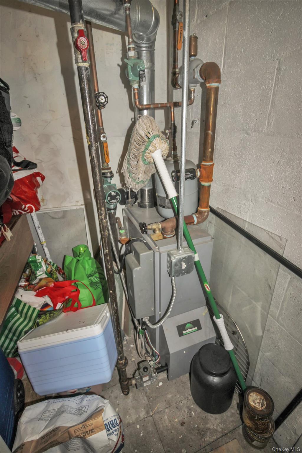 Single Family Van Loon Queens, NY 11373, MLS-900740-37