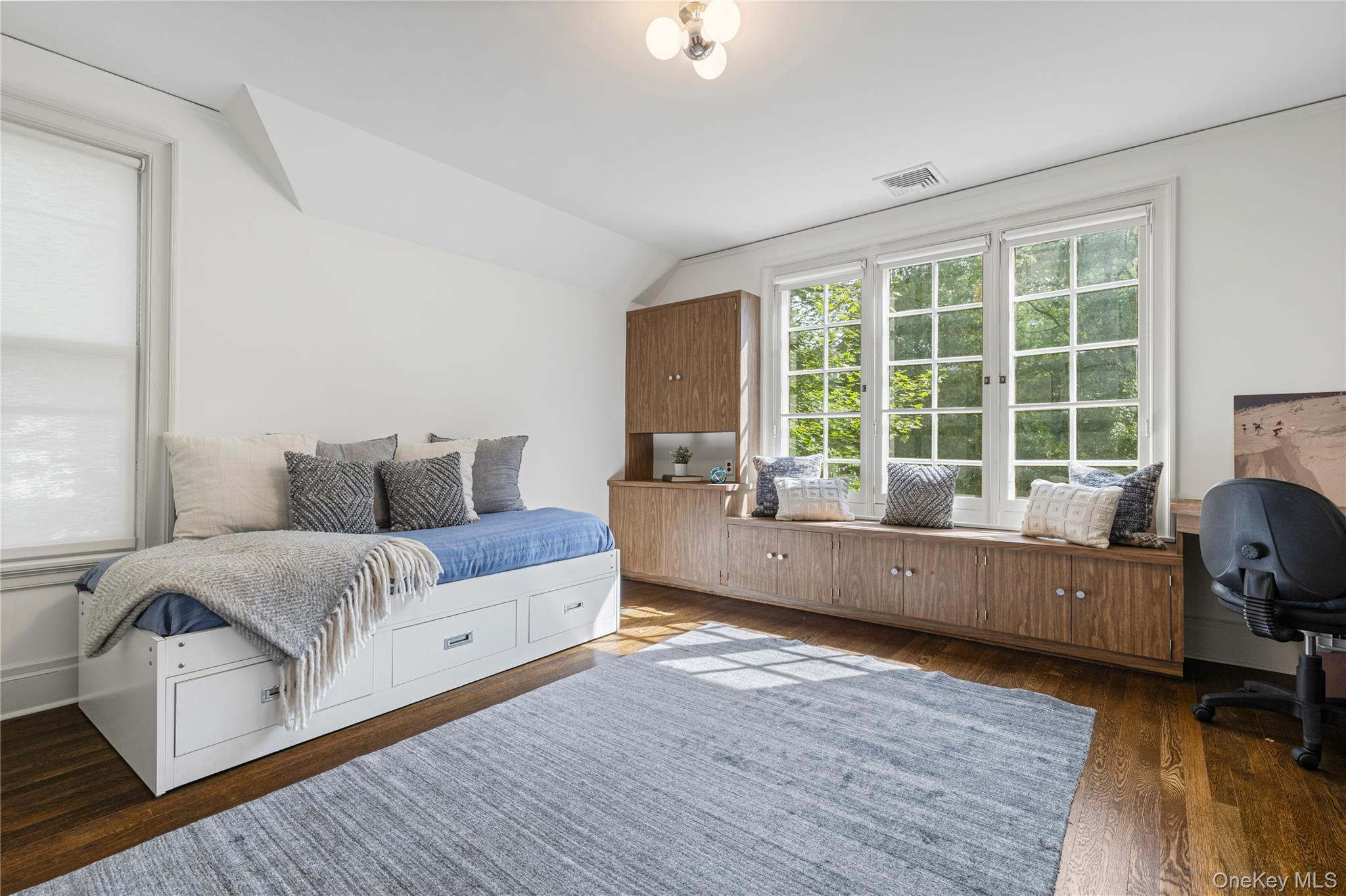 Single Family Walworth Westchester County, NY 10583, MLS-900753-34