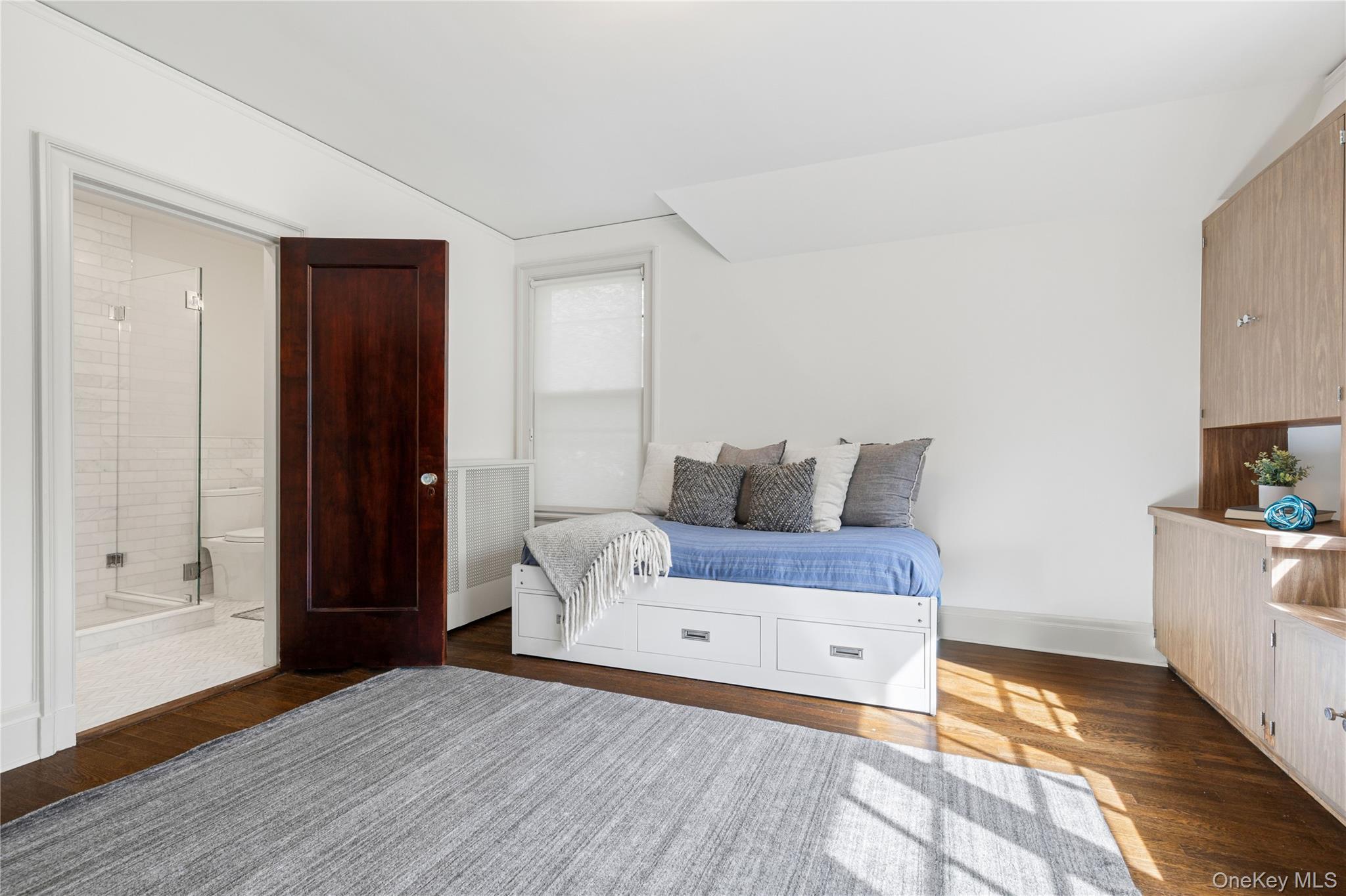 Single Family Walworth Westchester County, NY 10583, MLS-900753-35