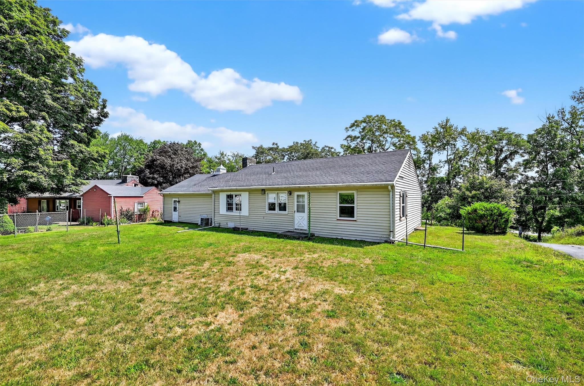 Single Family Apple Lane Orange County, NY 10940, MLS-900782-25