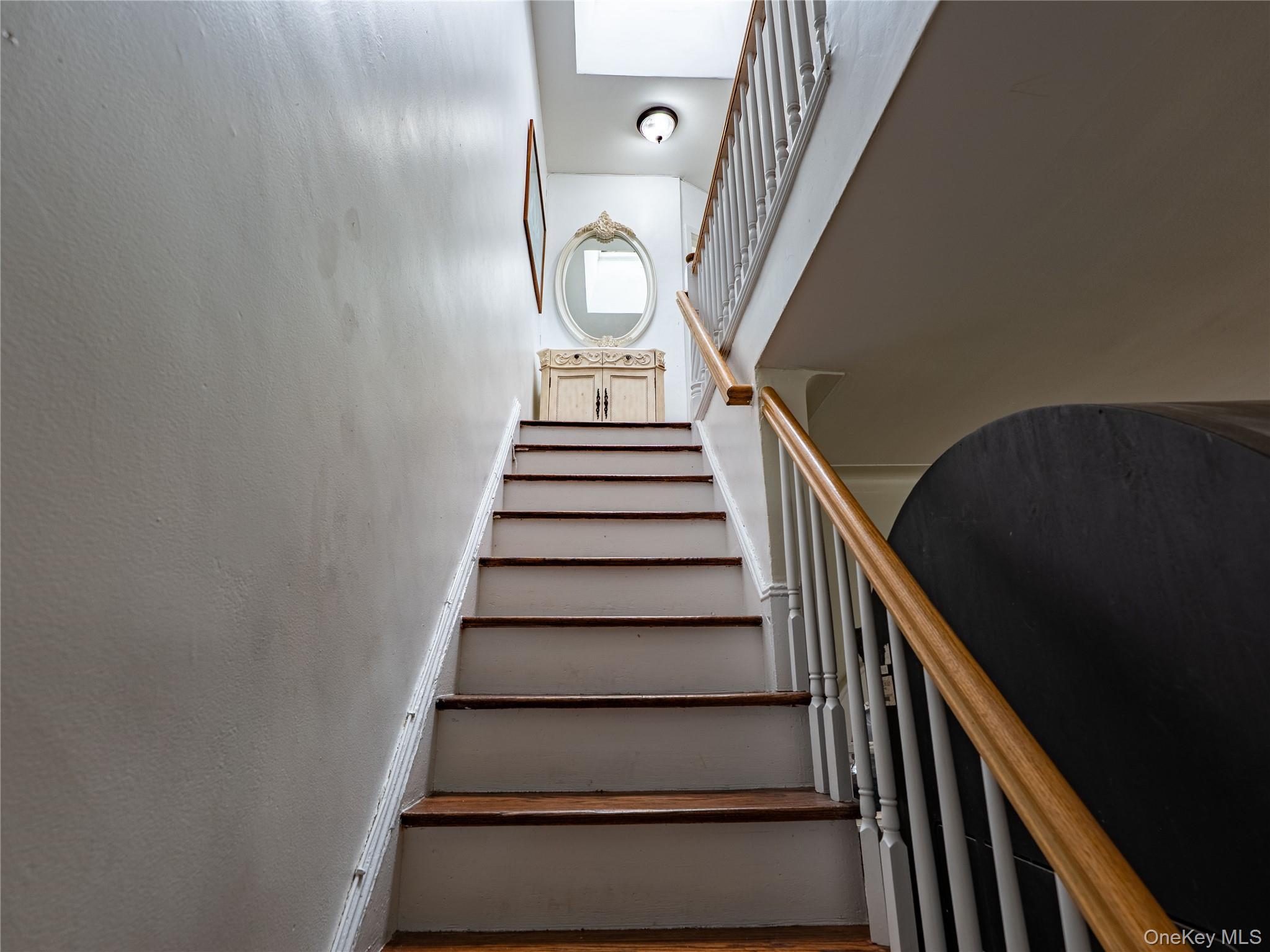 Single Family Bailey  Bronx, NY 10463, MLS-900790-10