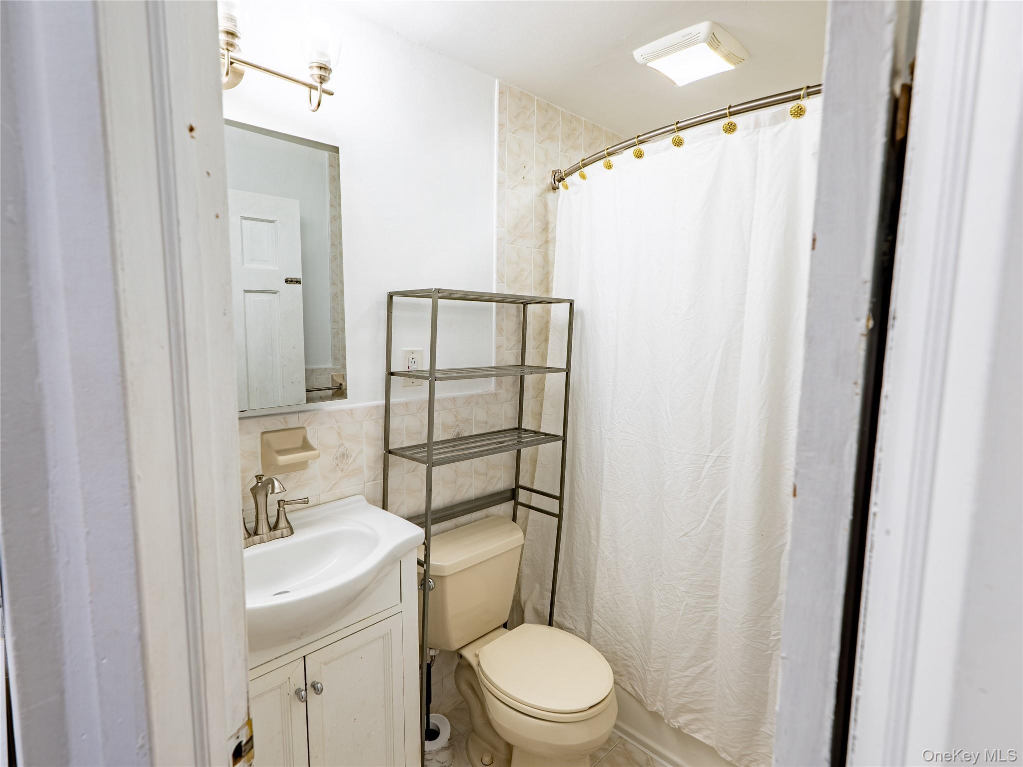 Single Family Bailey  Bronx, NY 10463, MLS-900790-11