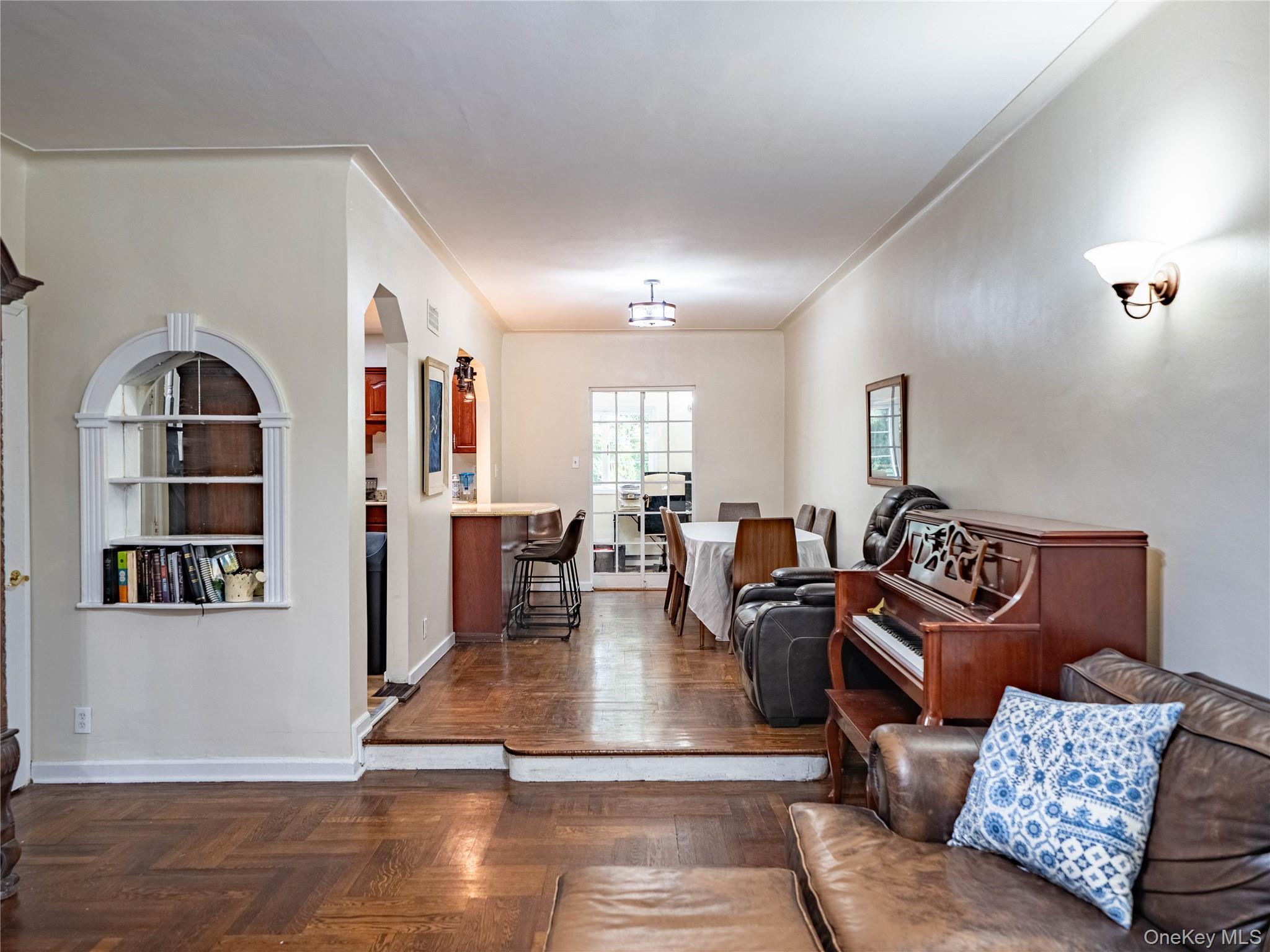 Single Family Bailey  Bronx, NY 10463, MLS-900790-2