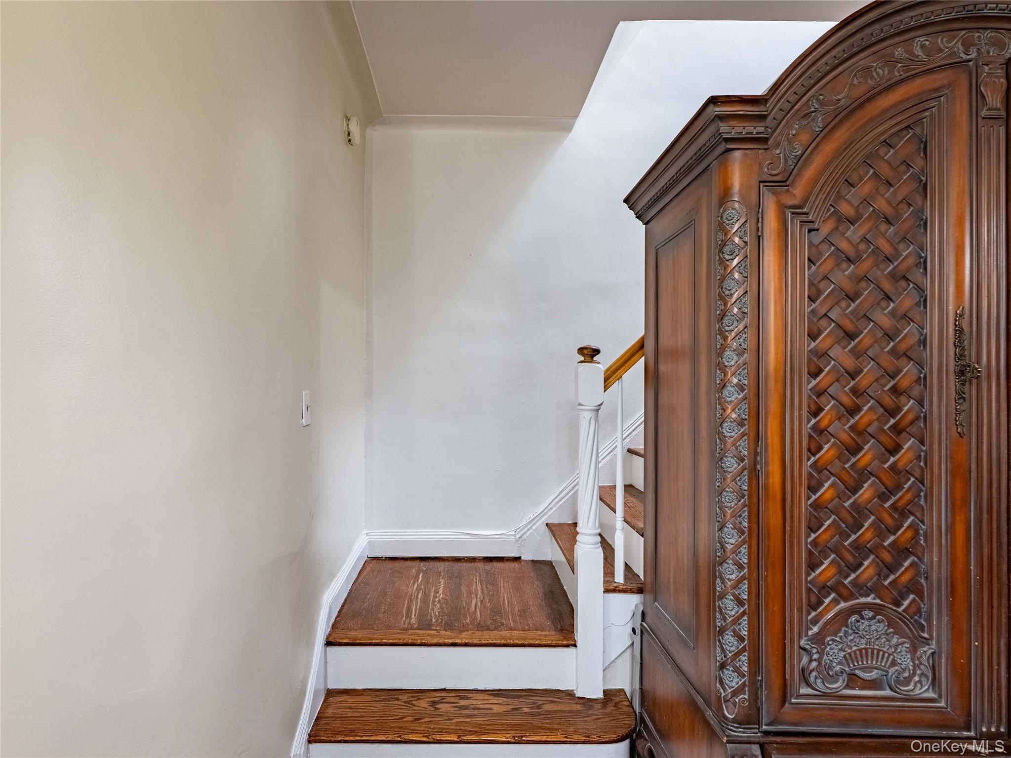 Single Family Bailey  Bronx, NY 10463, MLS-900790-9