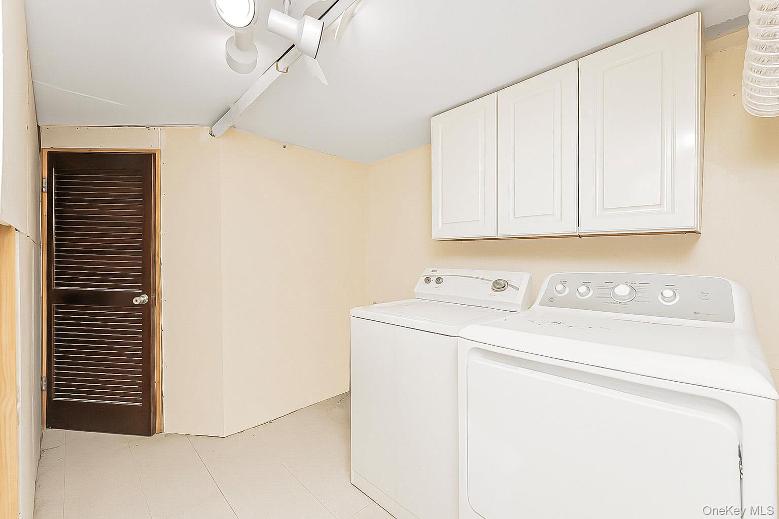 Single Family Murdock  Queens, NY 11429, MLS-900792-21