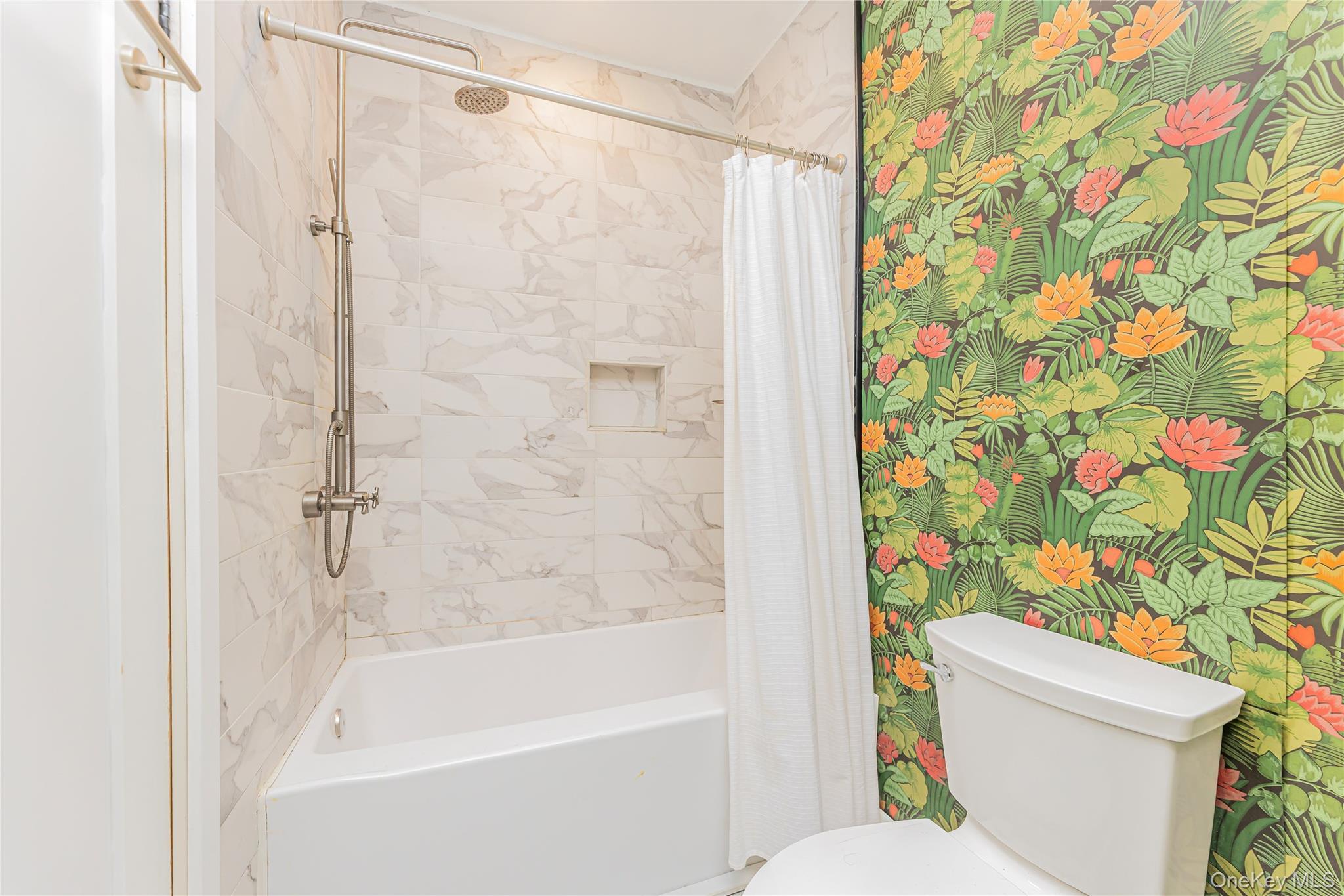 Single Family Murdock  Queens, NY 11429, MLS-900792-8