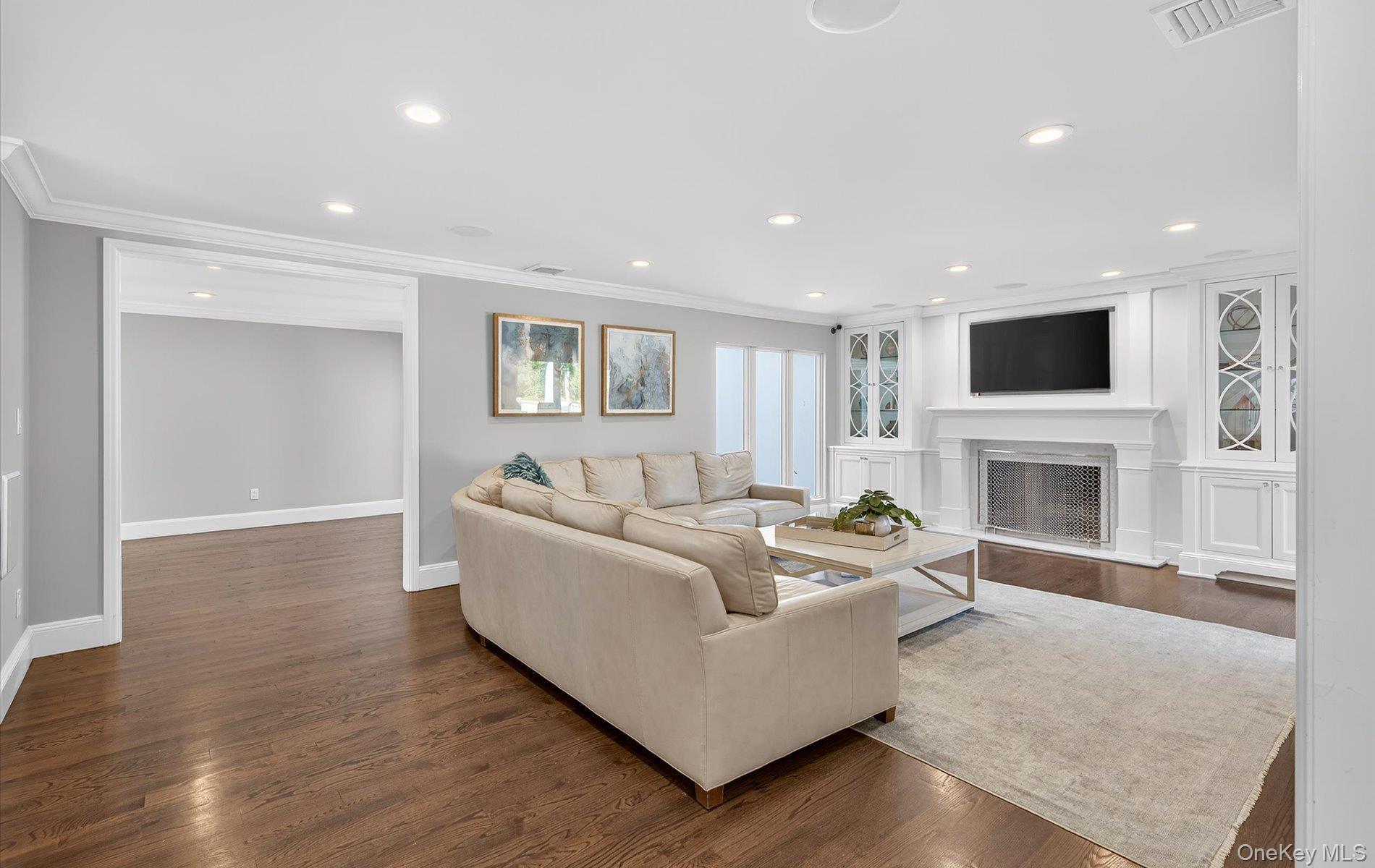 Single Family Yukon Nassau County, NY 11797, MLS-900809-33