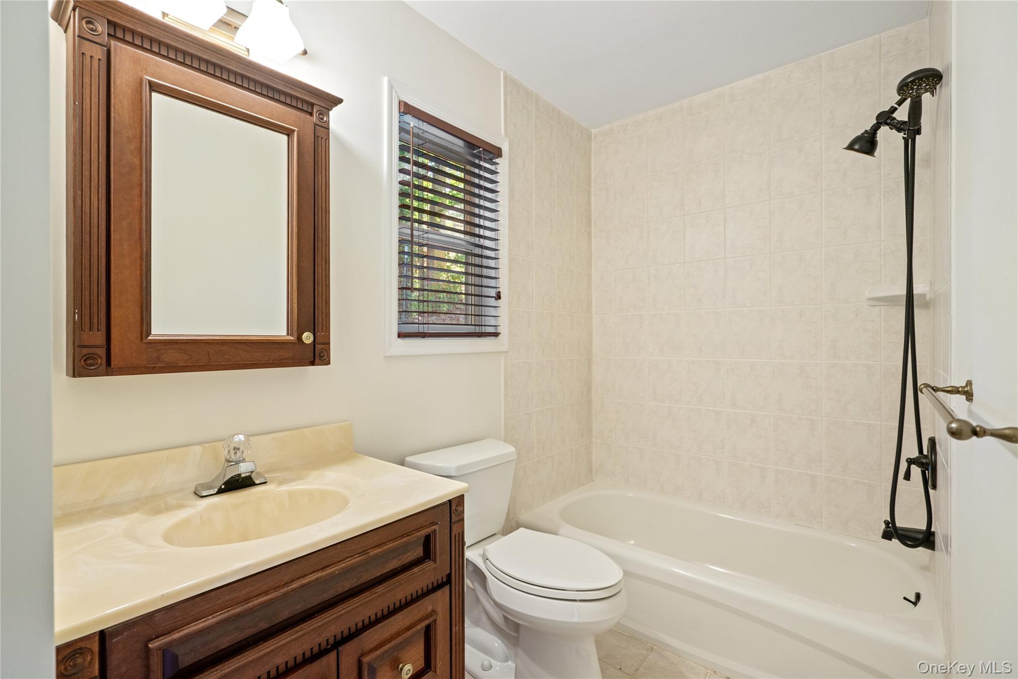 Single Family Friendship Suffolk County, NY 11778, MLS-900815-12