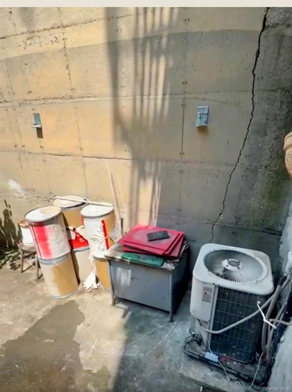 Business Opportunity White Plains  Bronx, NY 10466, MLS-900818-8