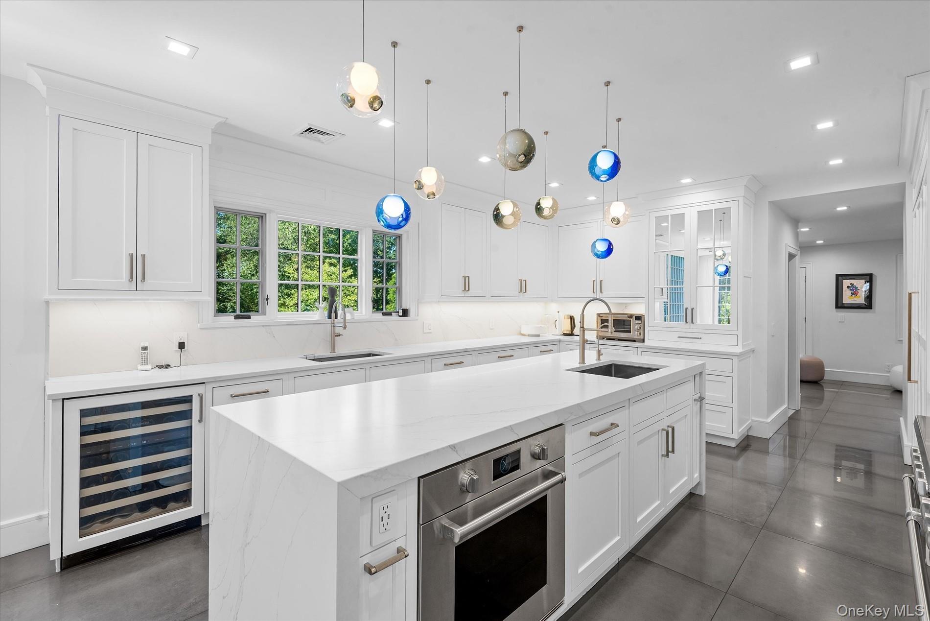 Single Family Wildwood Nassau County, NY 11024, MLS-900841-16