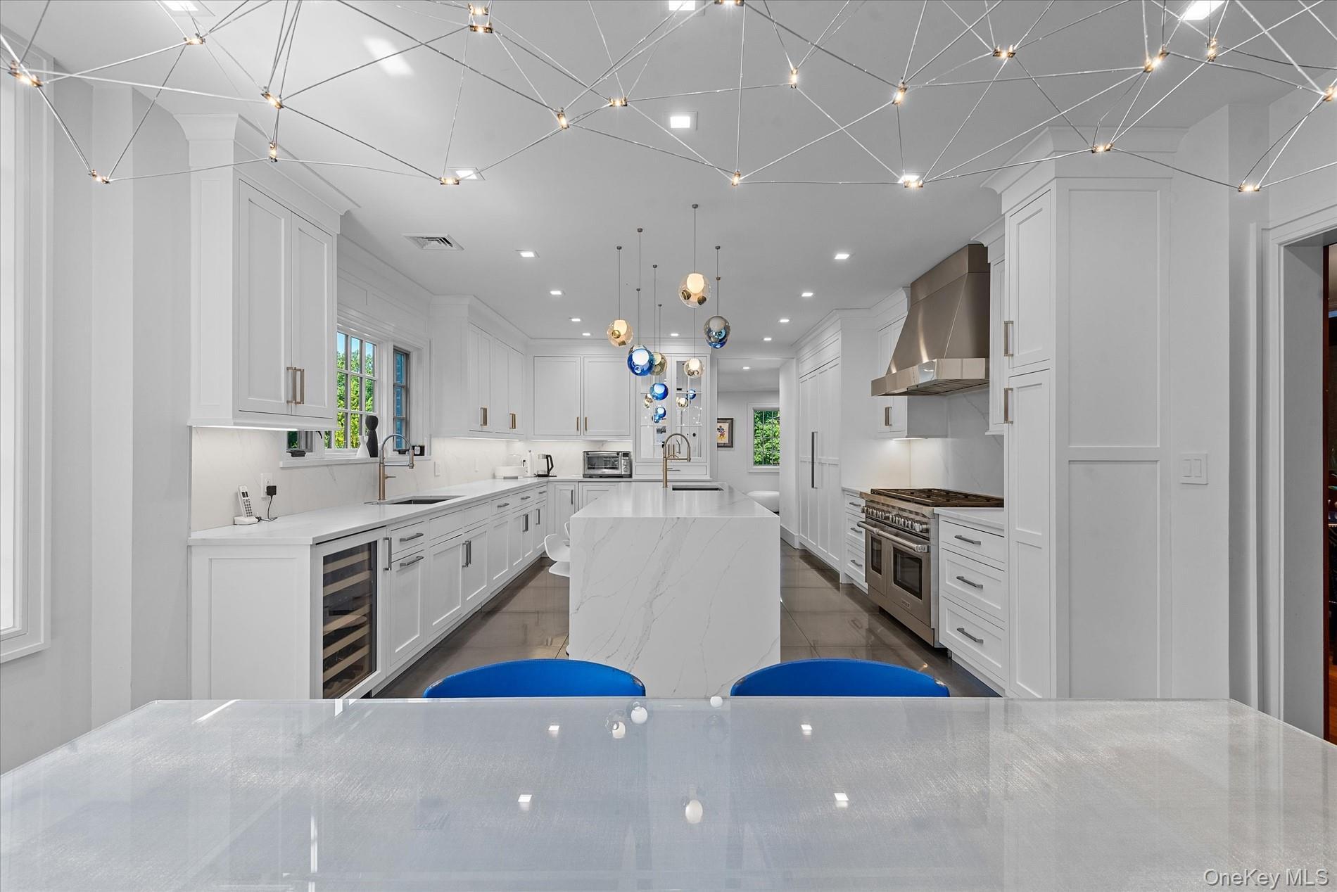 Single Family Wildwood Nassau County, NY 11024, MLS-900841-21