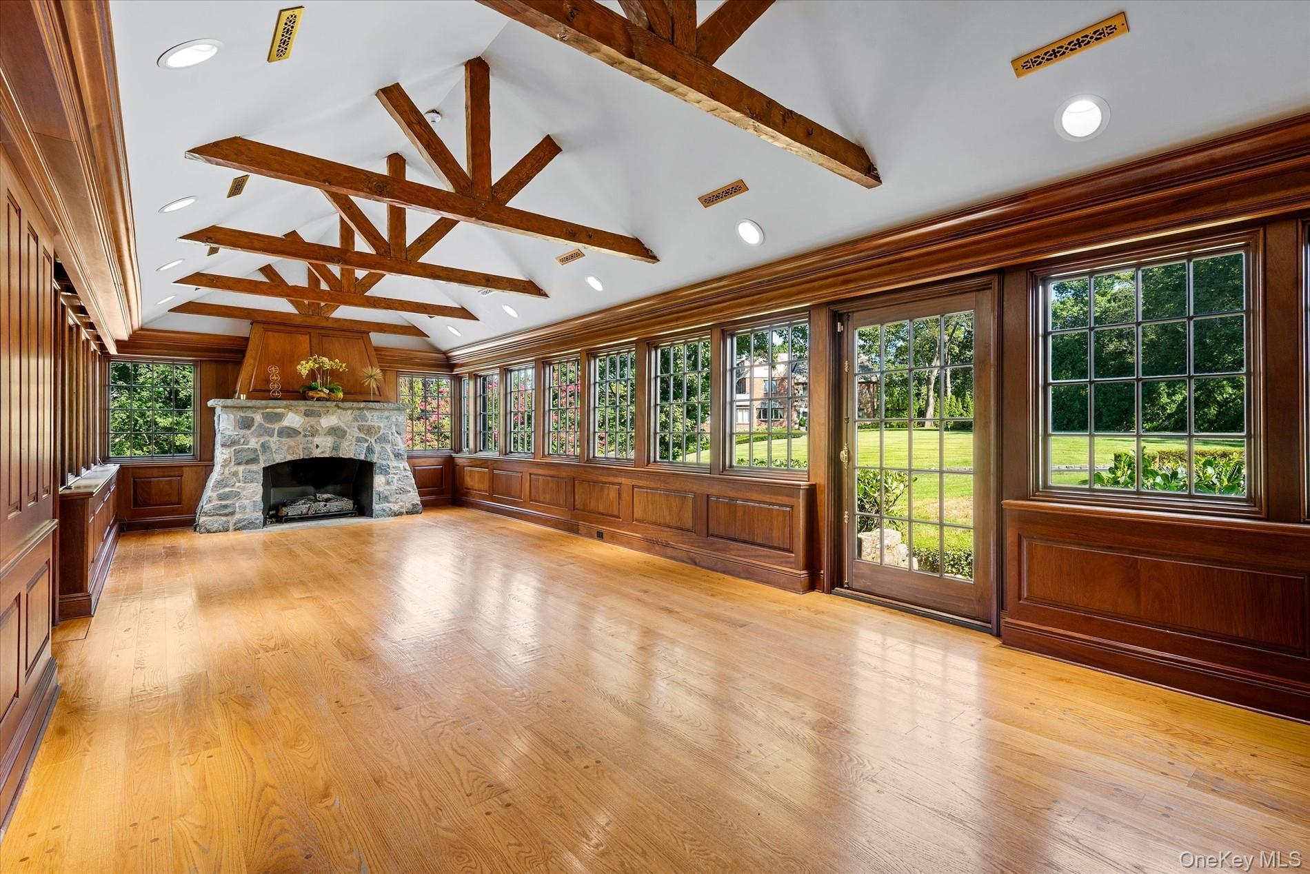 Single Family Wildwood Nassau County, NY 11024, MLS-900841-23