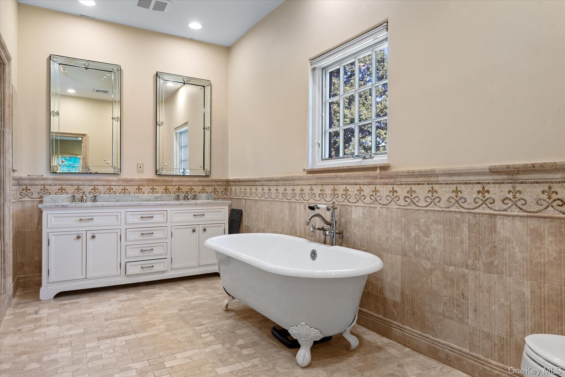 Single Family Wildwood Nassau County, NY 11024, MLS-900841-31