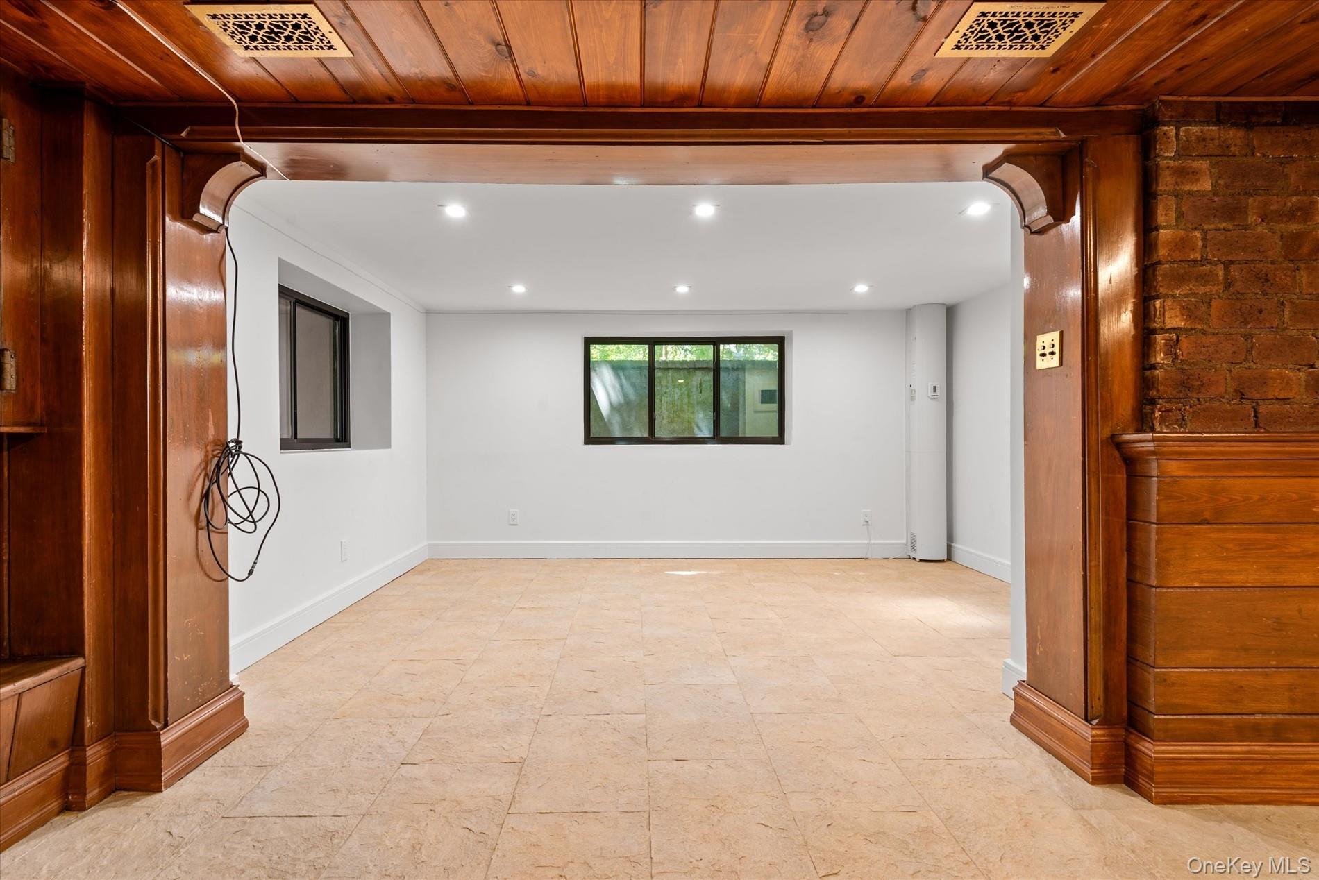 Single Family Wildwood Nassau County, NY 11024, MLS-900841-37