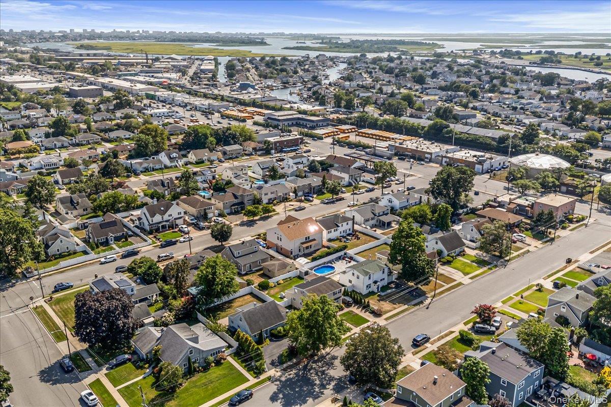 Single Family Evans  Nassau County, NY 11572, MLS-900851-27