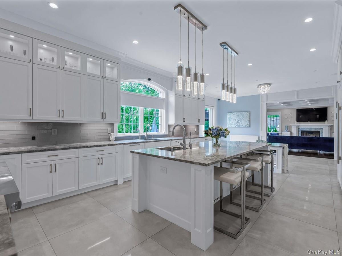 Single Family Harriman Nassau County, NY 11050, MLS-900881-17