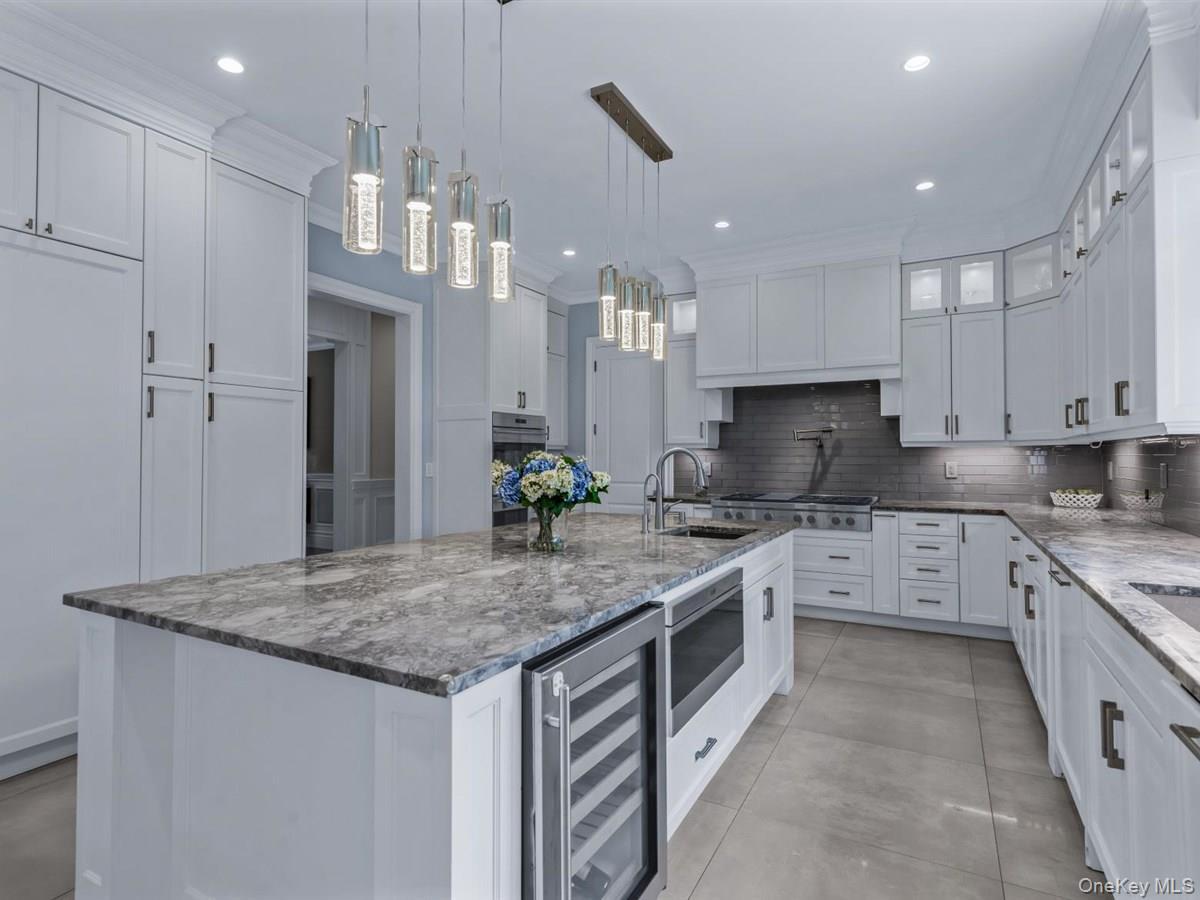 Single Family Harriman Nassau County, NY 11050, MLS-900881-18