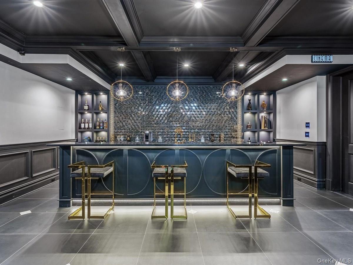 Single Family Harriman Nassau County, NY 11050, MLS-900881-38