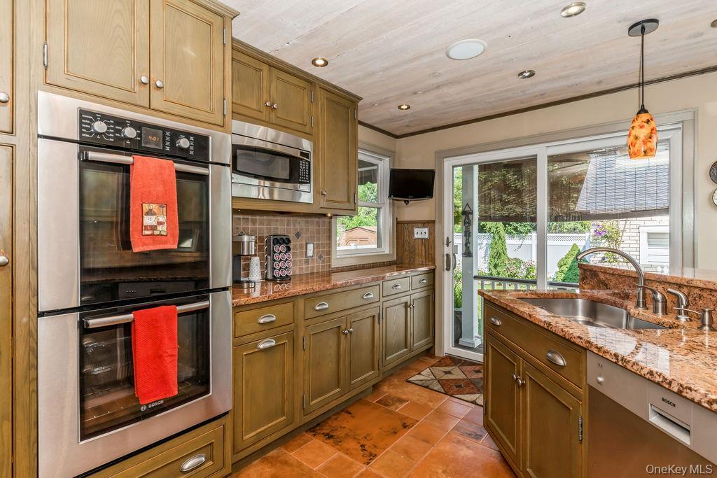 Single Family Howell  Nassau County, NY 11710, MLS-900905-13