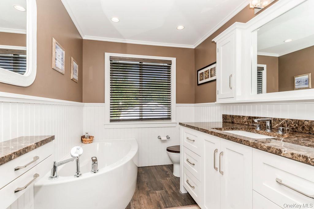 Single Family Howell  Nassau County, NY 11710, MLS-900905-17