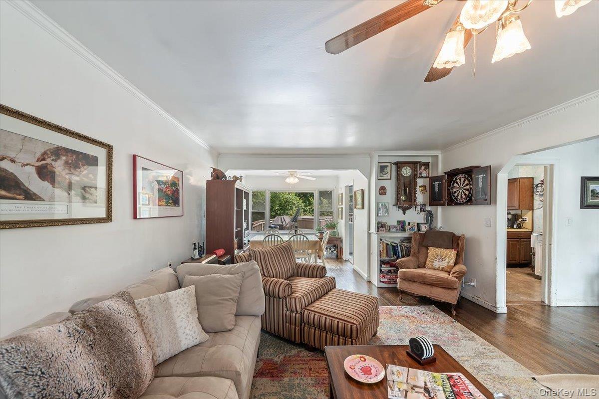 Single Family Cresthill Westchester County, NY 10710, MLS-900906-6