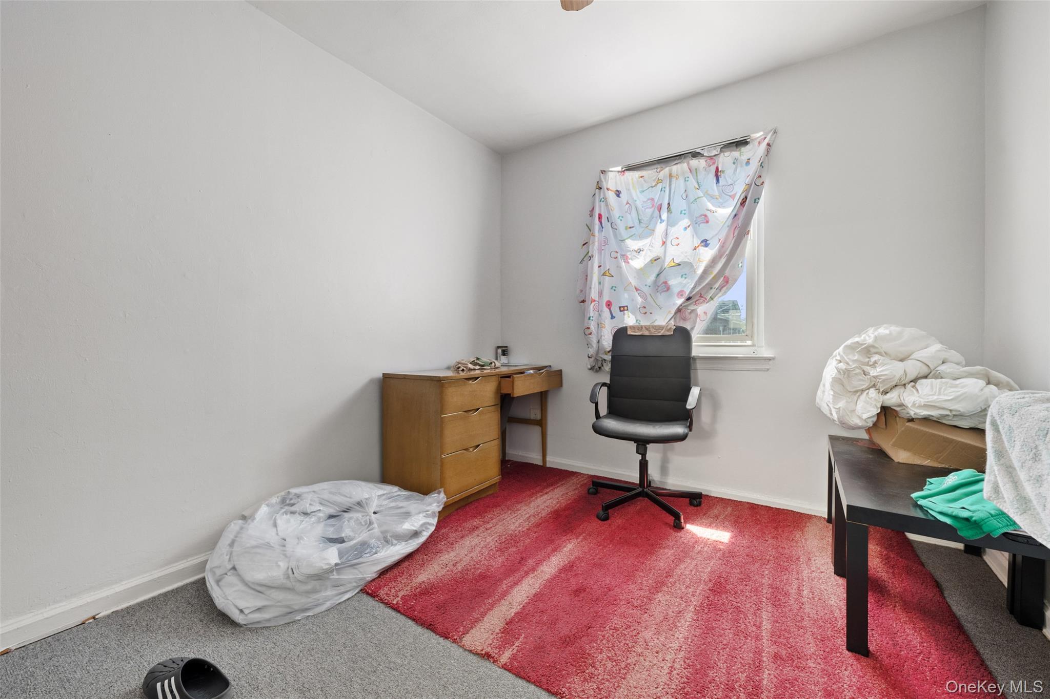 Single Family 220th  Bronx, NY 10469, MLS-900910-2