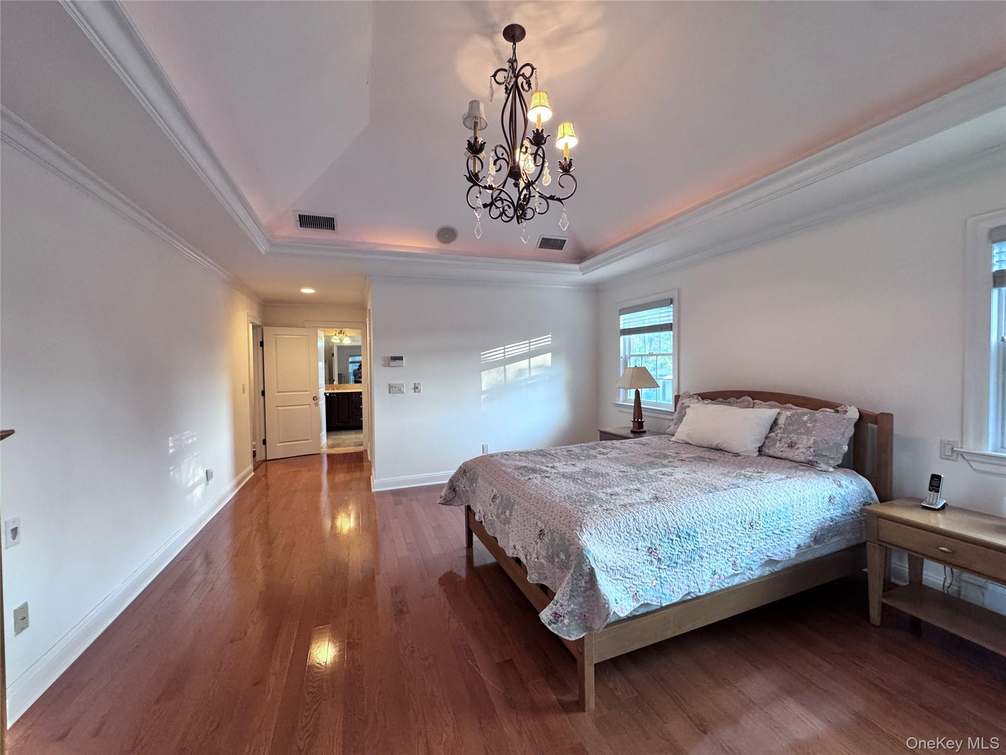 Single Family Moss Nassau County, NY 11753, MLS-900921-25