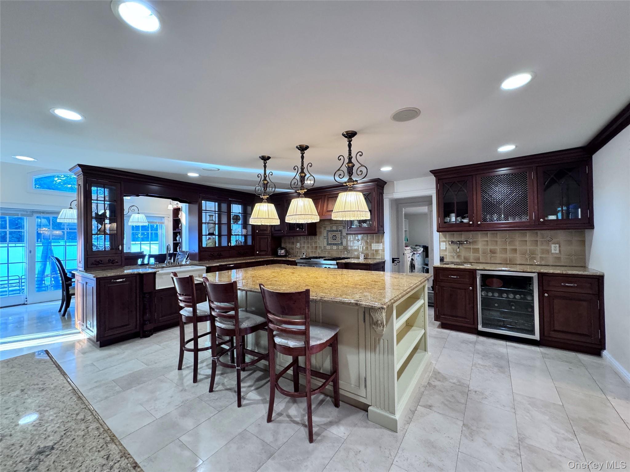 Single Family Moss Nassau County, NY 11753, MLS-900921-5