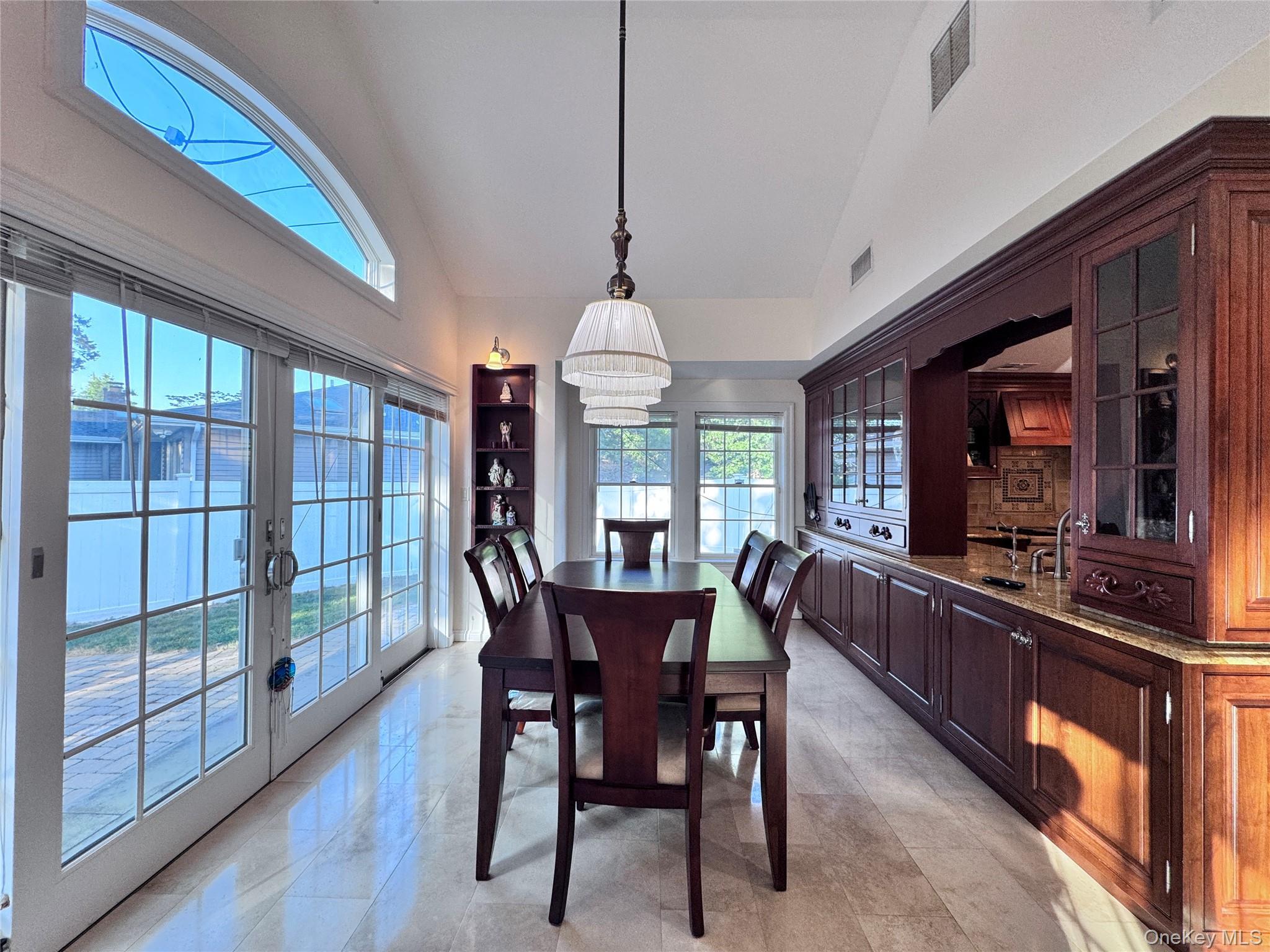 Single Family Moss Nassau County, NY 11753, MLS-900921-9