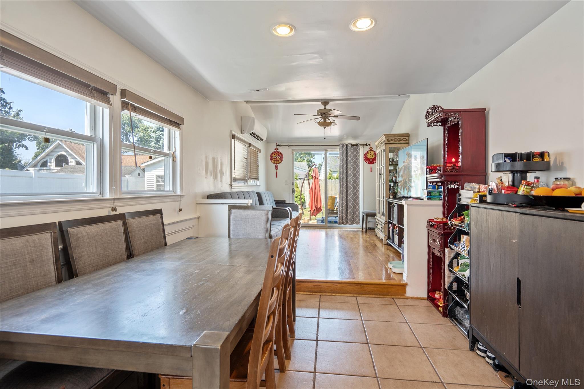 Single Family Rugby Nassau County, NY 11758, MLS-900927-13