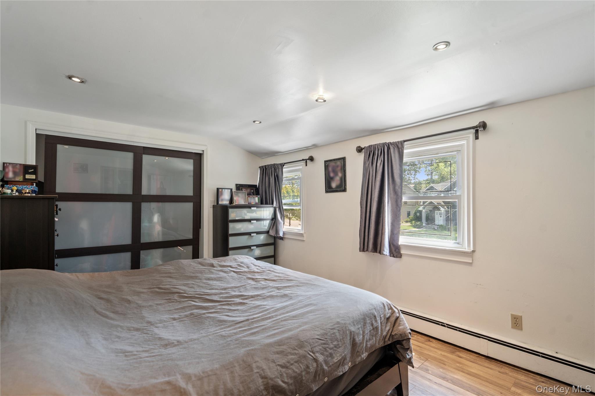 Single Family Rugby Nassau County, NY 11758, MLS-900927-15