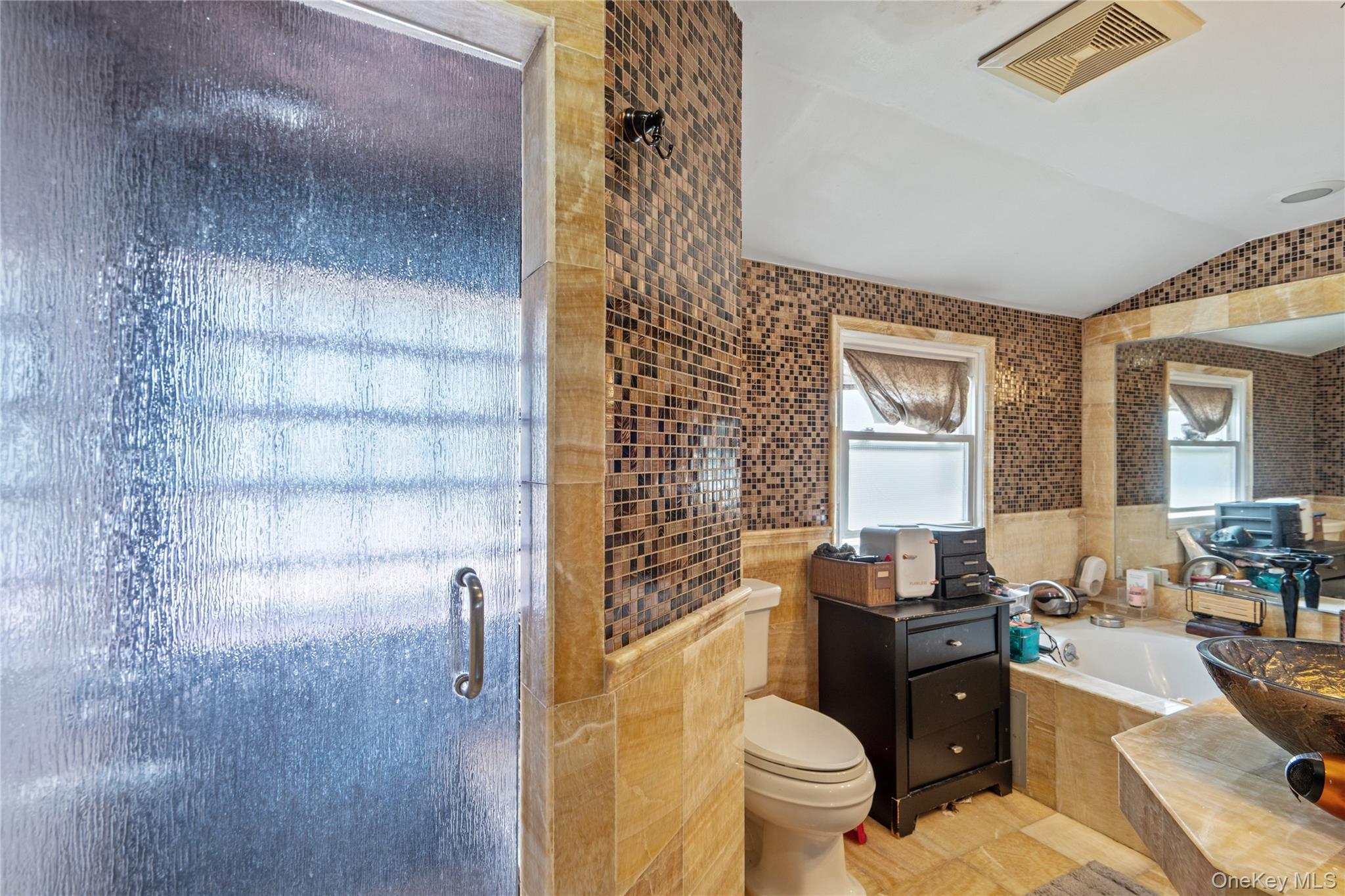 Single Family Rugby Nassau County, NY 11758, MLS-900927-20