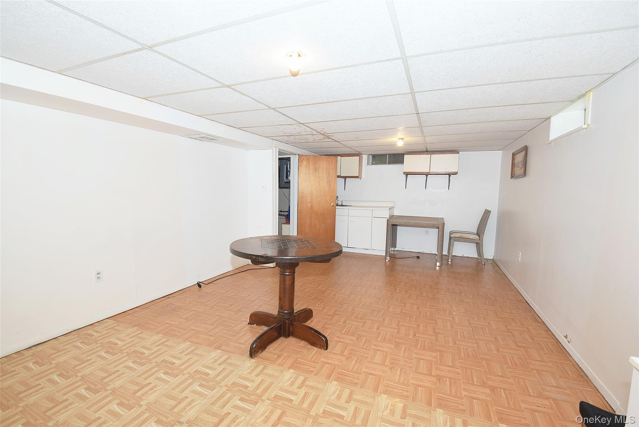 Single Family Lauren Suffolk County, NY 11746, MLS-900980-25