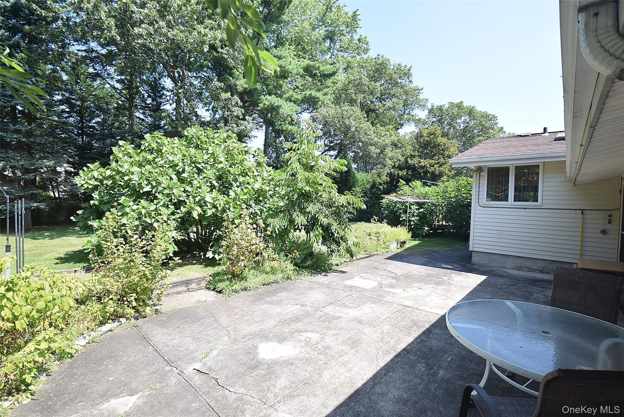 Single Family Lauren Suffolk County, NY 11746, MLS-900980-28