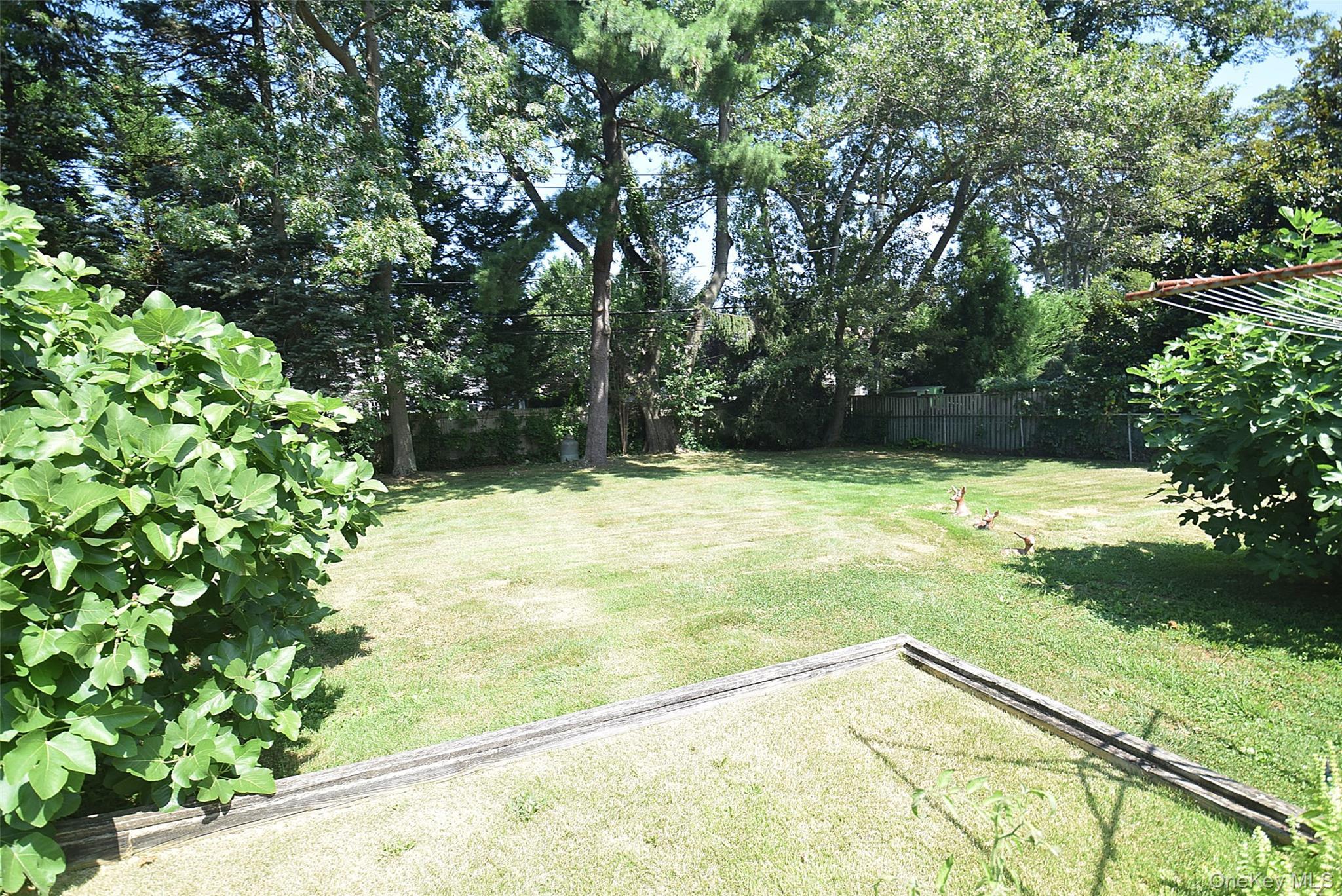 Single Family Lauren Suffolk County, NY 11746, MLS-900980-29