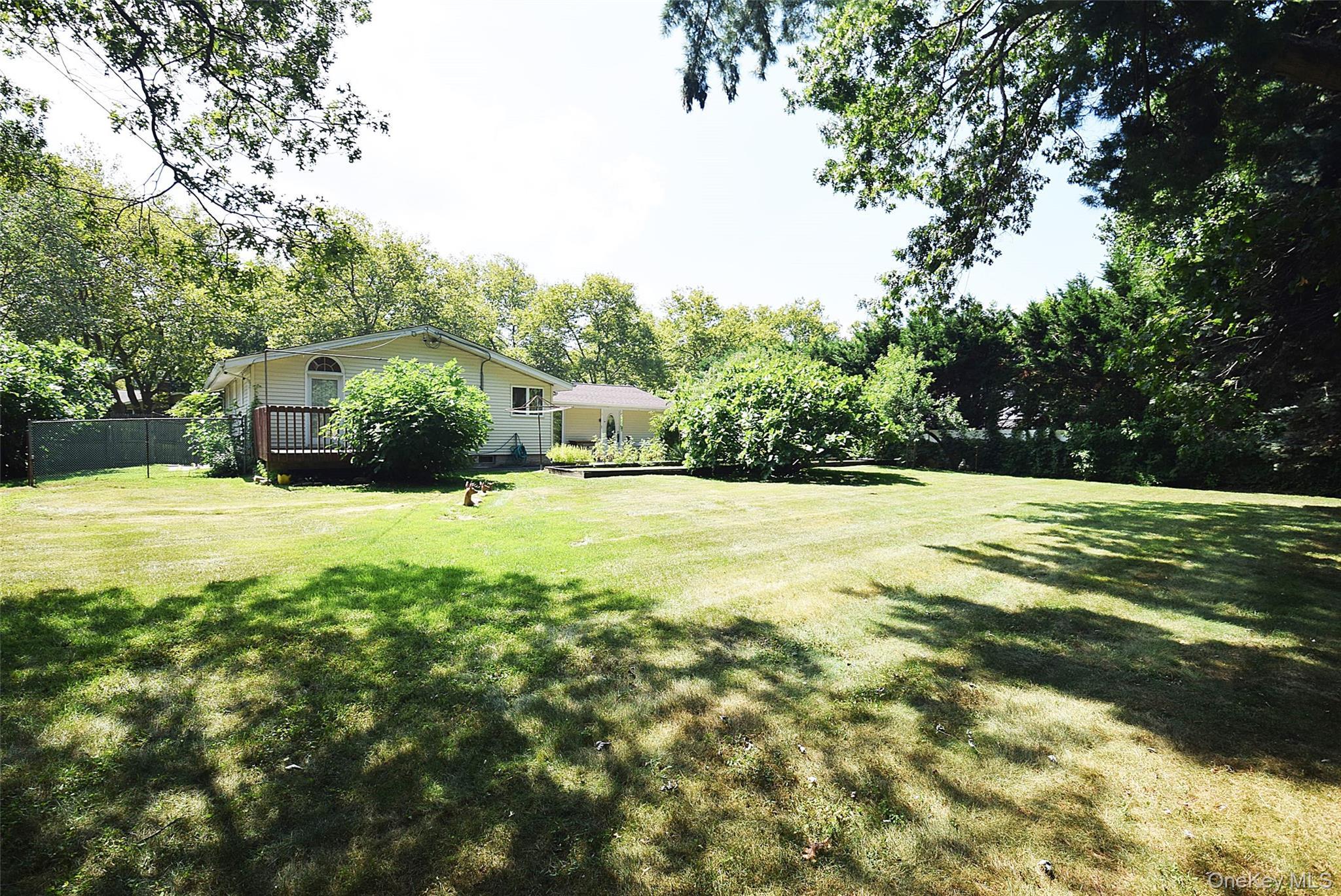 Single Family Lauren Suffolk County, NY 11746, MLS-900980-31