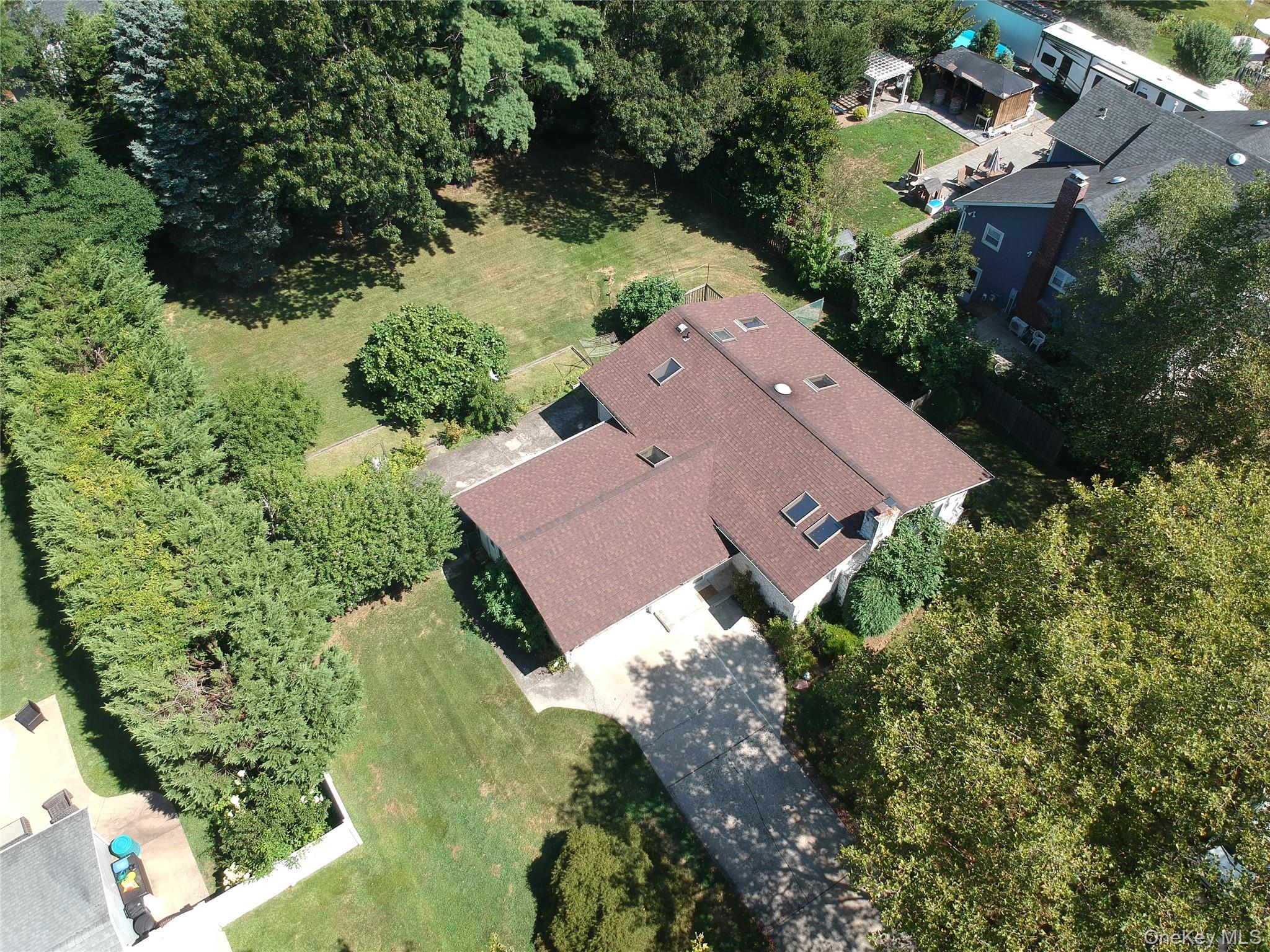 Single Family Lauren Suffolk County, NY 11746, MLS-900980-5