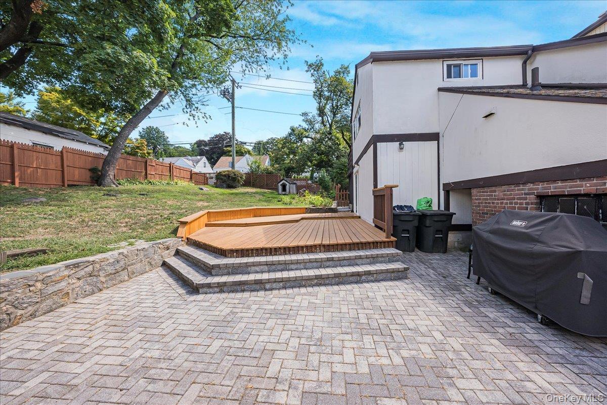 Single Family Park Westchester County, NY 10703, MLS-900986-12