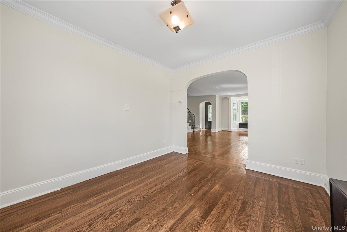 Single Family Park Westchester County, NY 10703, MLS-900986-20