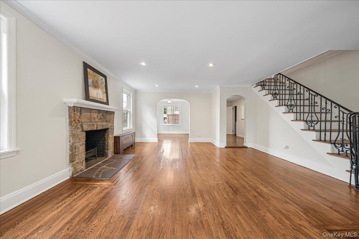 Single Family Park Westchester County, NY 10703, MLS-900986-22