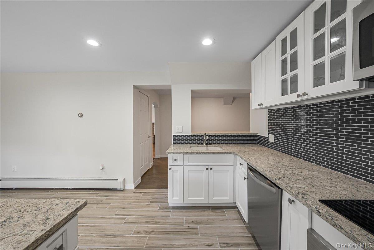 Single Family Park Westchester County, NY 10703, MLS-900986-30