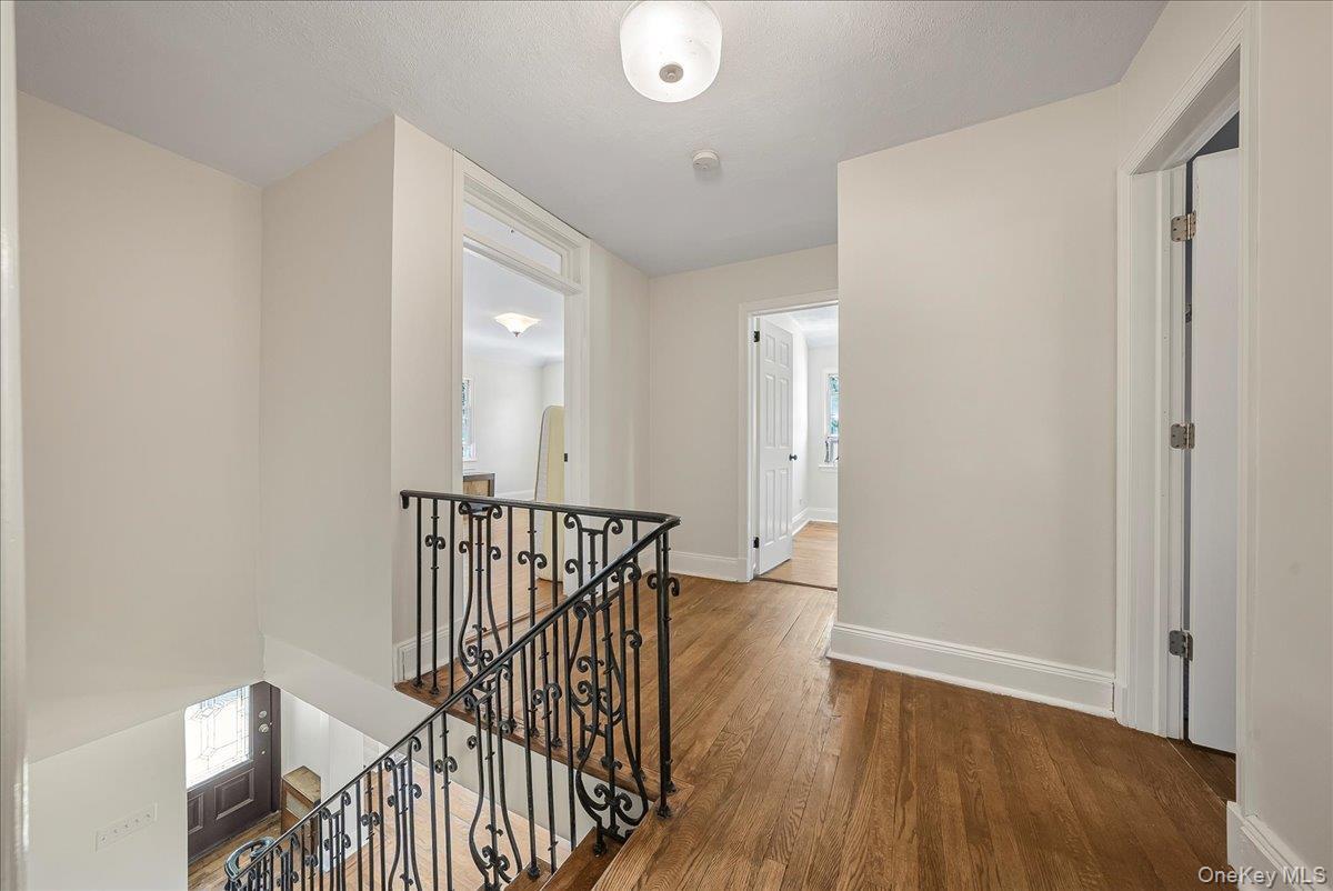 Single Family Park Westchester County, NY 10703, MLS-900986-36