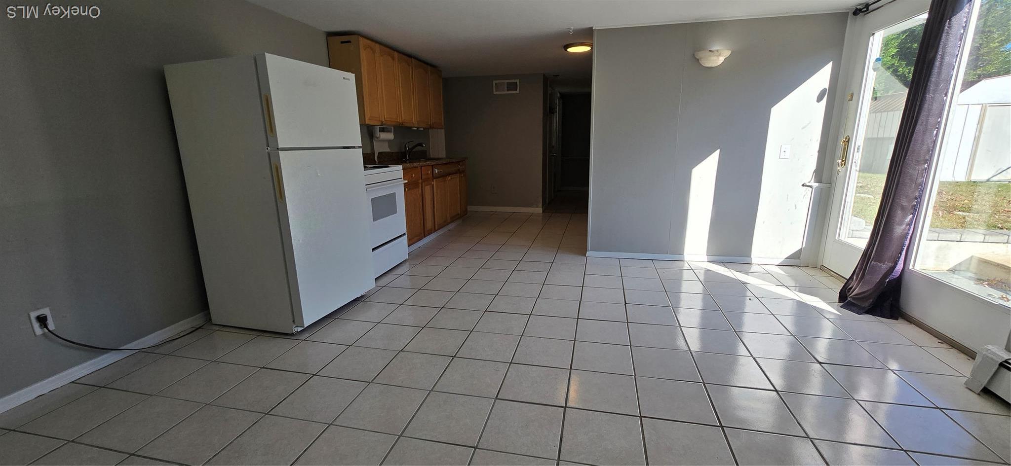 Single Family Happy Acres Suffolk County, NY 11967, MLS-901008-28